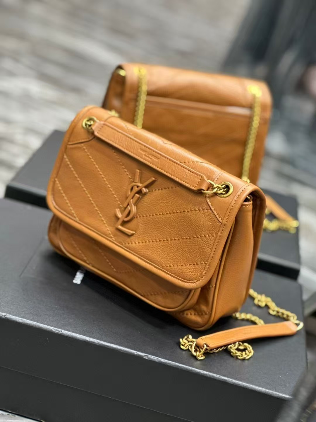YSL NIKI 21x16x7.5cm - Image 3