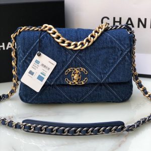 CHANEL 19 HANDBAG Ruthenium-Finish Metal Navy 6.2x0.1x3.5 in