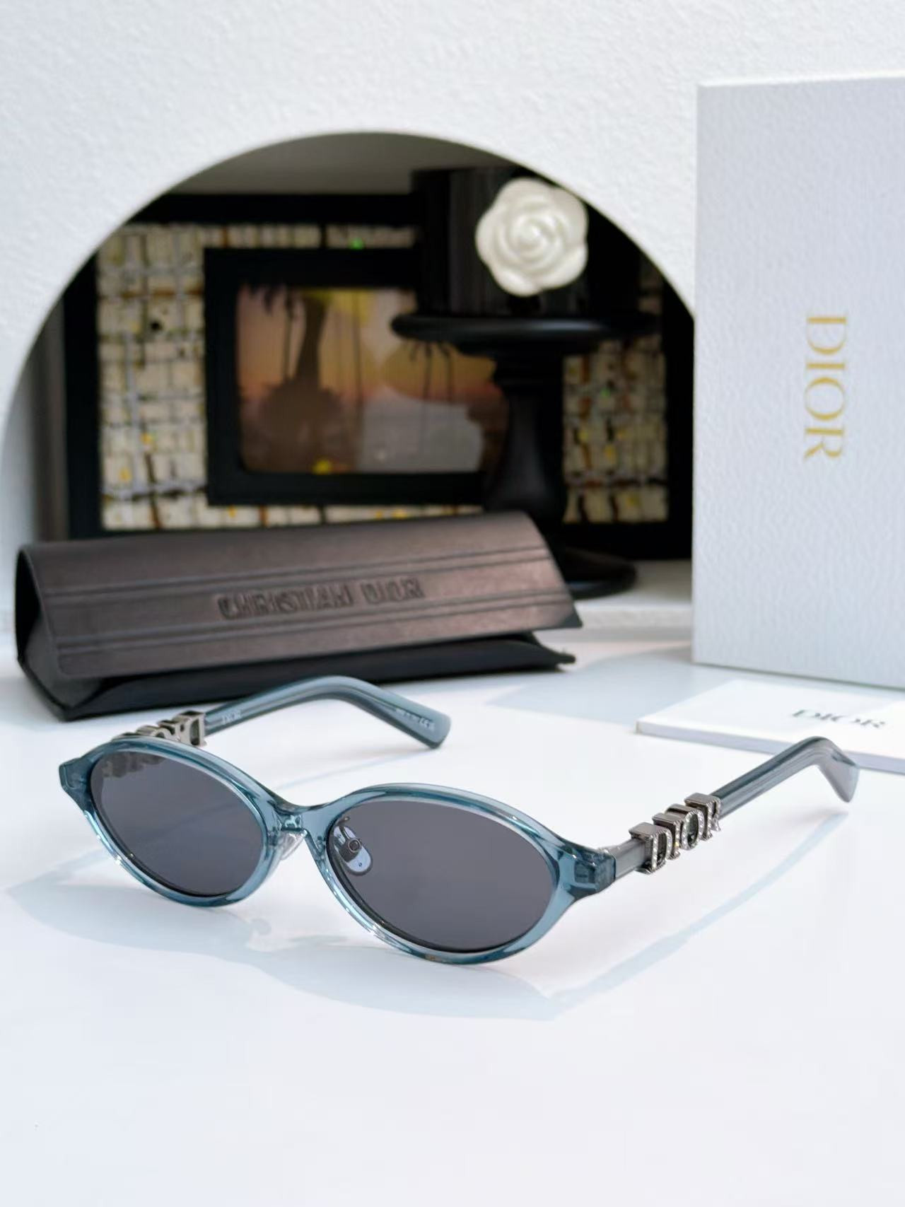 Dior Glasses #1 - Image 5