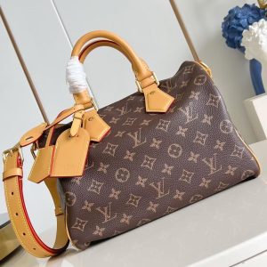Alternative view of LV Speedy Bandouli¨¨re 30 M21122 30 x 21 x 17 cm