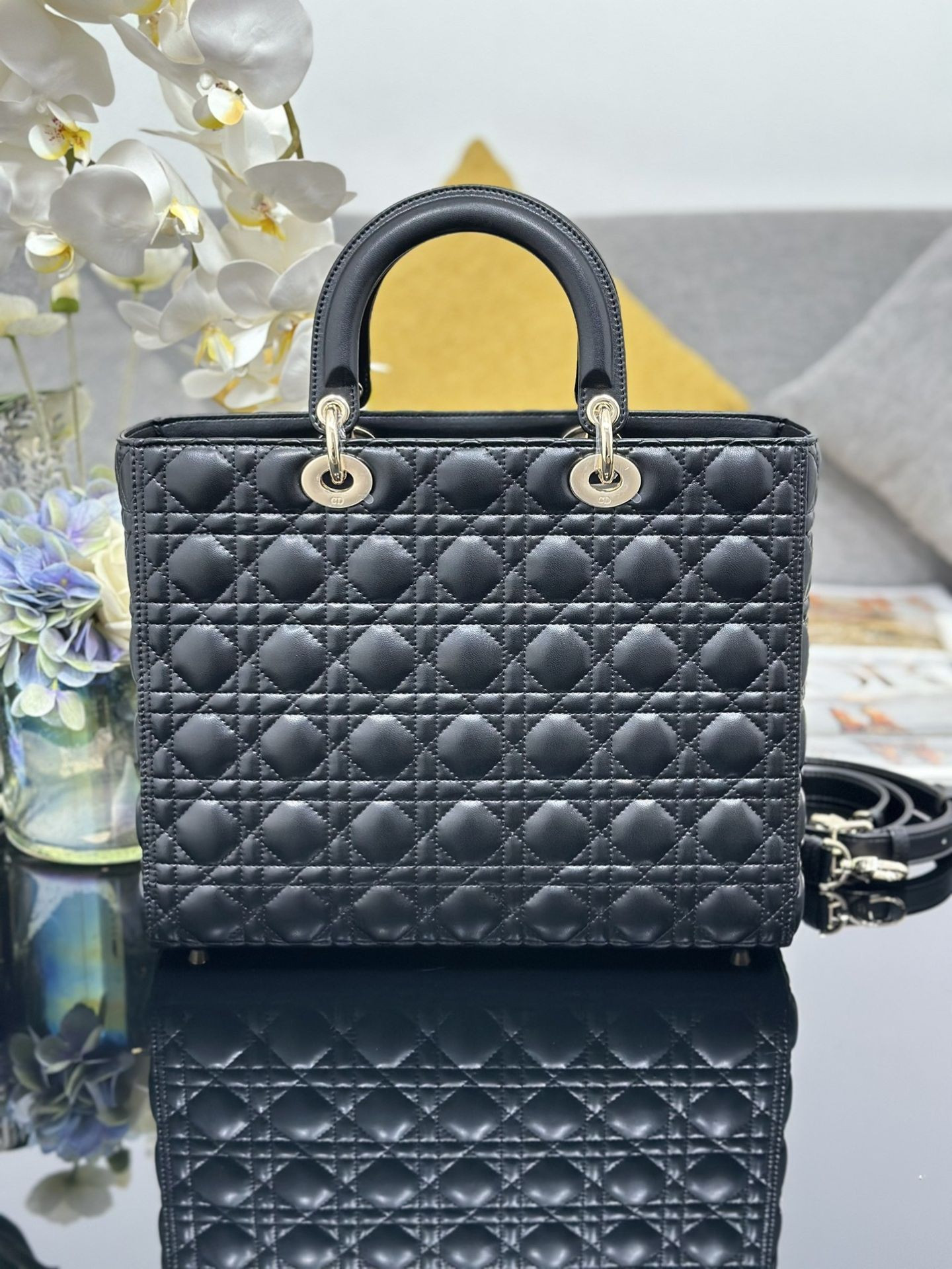 Dior Lady Bag 32 x 25 x 11cm - Image 3