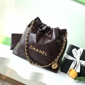 CHANEL 22 SMALL HANDBAG 35x37x7cm