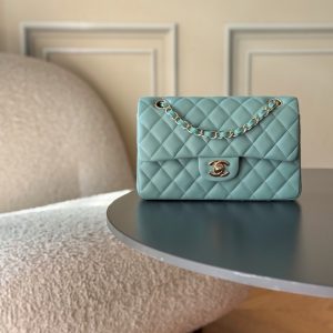 Alternative view of Chanel Small Classic Bag 23x6.5x14cm