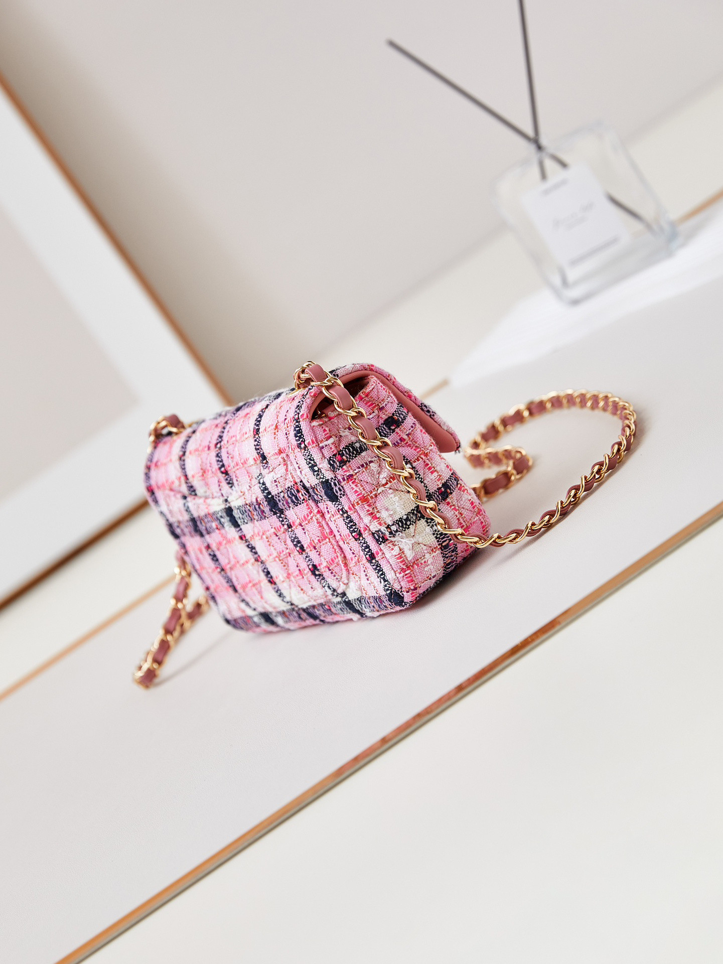 CHANEL MINI CLASSIC HANDBAG 12 ¡Á 20 ¡Á 6 cm - Image 5