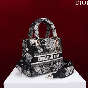 Alternative view of MEDIUM DIOR LADY D-LITE BAG 24 x 20 x 11 cm
