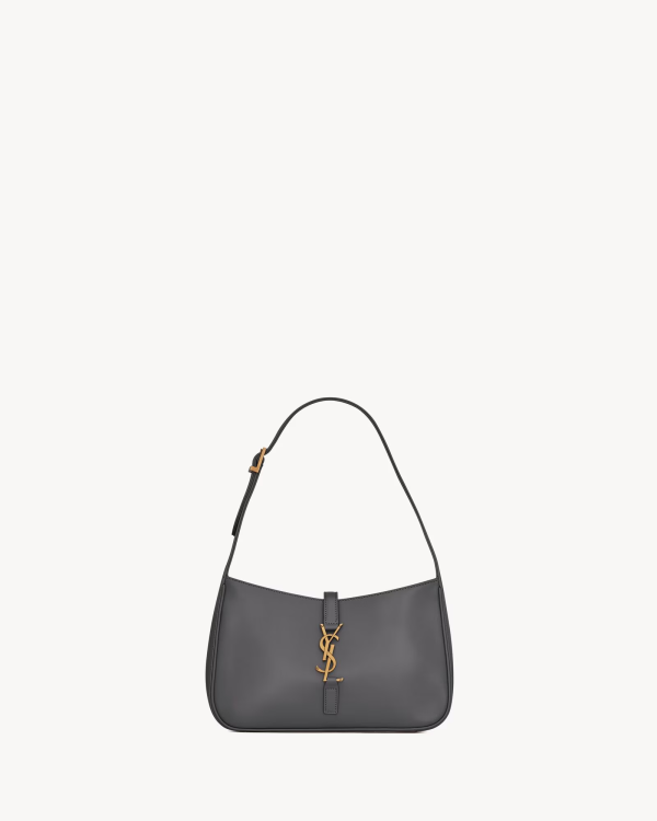 SAINT LAURENT LE 5 À 7 in smooth leather