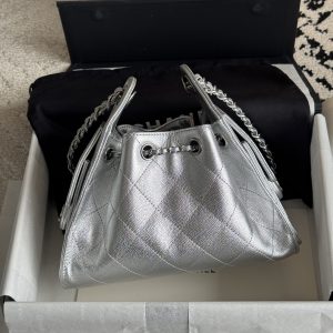 Alternative view of CHANEL 25 MINI HOBO BAG GRAINED CALFSKIN AS5631 04 (22*20*12.5cm)
