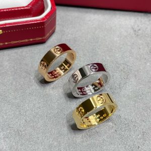 Alternative view of Cartier LOVE ring, classic model
