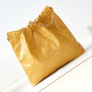 Alternative view of CHANEL 22 SMALL HANDBAG Shiny Calfskin YELLOW 15.21x16.38x3.12 in