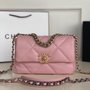 CHANEL 19 HANDBAG Shiny Leather, Gold-Tone, Silver-Tone & Ruthenium-Finish Metal Light Pink 6.2 x 10.1 x 3.5 in
