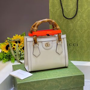 Alternative view of GUCCI DIANA MINI TOTE BAG White 20W x 16H x 10D CM