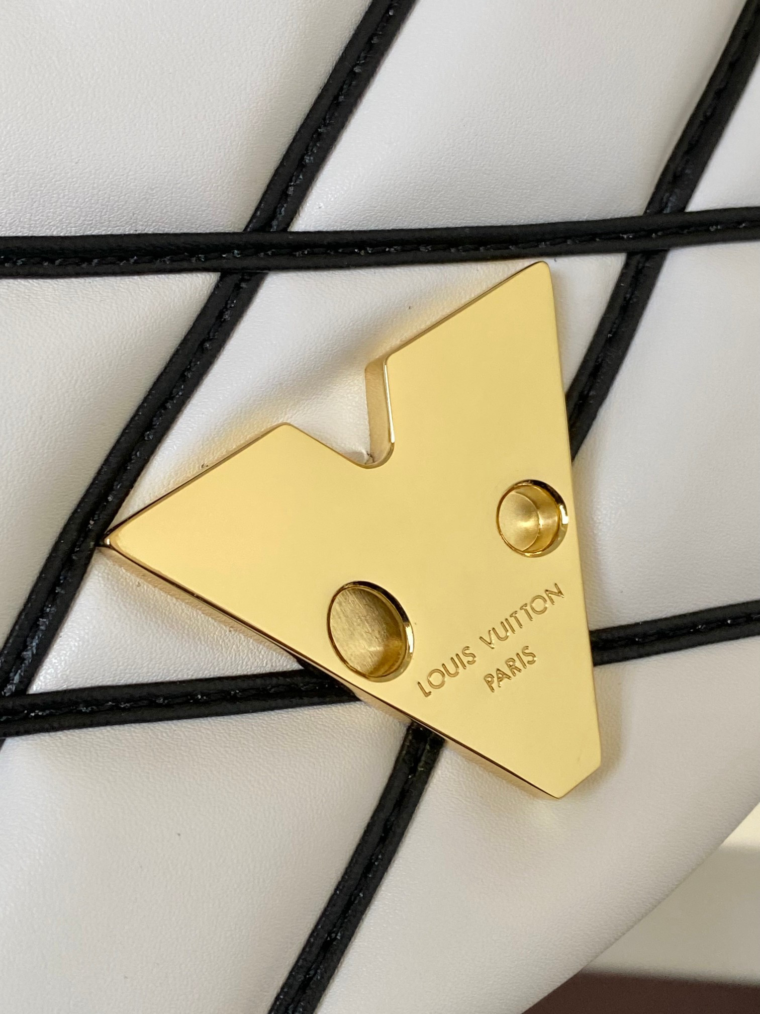LOUIS VUITTON M23762 Pico GO-14 5.9 x 3.9 x 2.6 inches - Image 8
