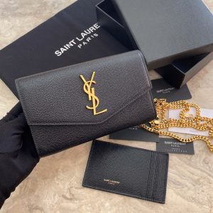 UPTOWN CHAIN WALLET IN GRAIN DE POUDRE EMBOSSED LEATHER 7.5 X 4.7 X 1.2 INCHES