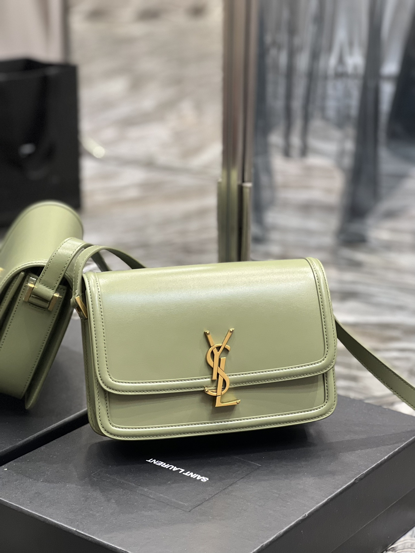 YSL SOLFERINO MEDIUM SATCHEL IN BOX SAINT LAURENT LIGHT GREEN 9.1 X 6.3 X 2.4 INCHES - Image 3
