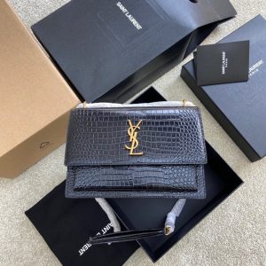 YSL SUNSET MEDIUM IN CROCODILE-EMBOSSED LEATHER BLACK 8 X 6.2 X 2.5 INCHES
