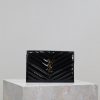 YSL Cassandra WOC envelope chain wallet in patent leather 19 x 12.5 x 3.5cm