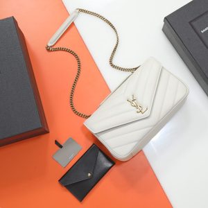 Alternative view of YSL LOULOU medium in MATELASS¨¦ lambskin 29x17x8cm
