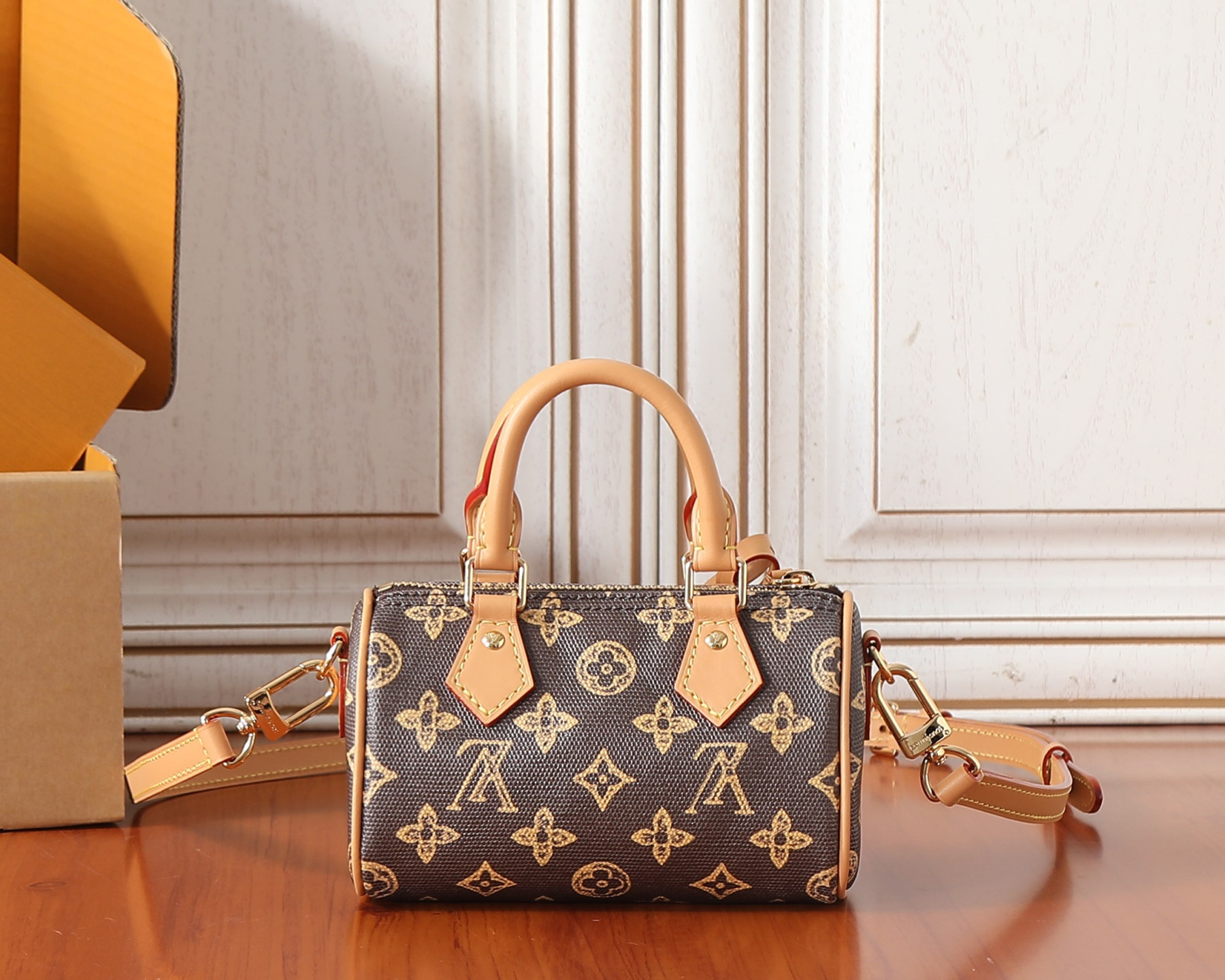 LV NANO SPEEDY Handbag M27610 10x7.5x16cm - Image 4