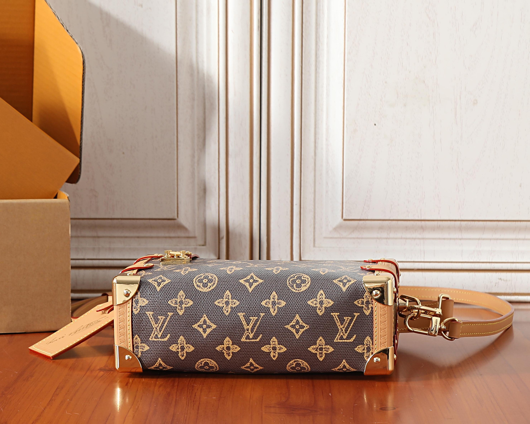 LV SIDE TRUNK Medium Handbag M27516 16x8.5x23.5cm - Image 5