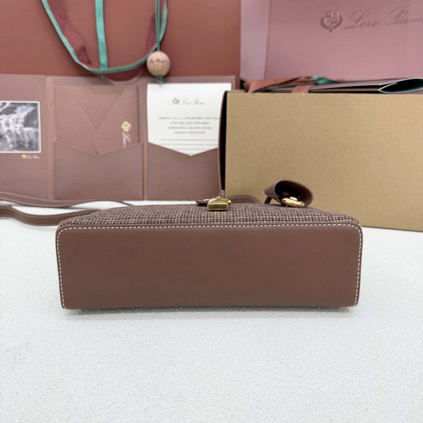 Loro Piana Extra Bag L23 23x12x7cm - Image 4