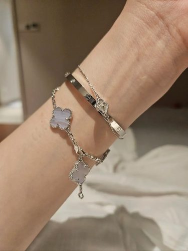 Cartier LOVE bracelet, small model, paved photo review