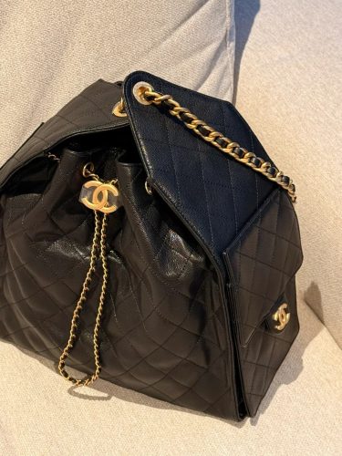 CHANEL 25 MEDIUM HANDBAG AS5311 (40*30*15cm) photo review