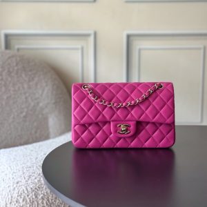 Alternative view of Chanel Small Classic Bag 23x6.5x14cm #4