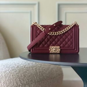 Alternative view of Chanel Boy Handbag 15x25x9cm #15