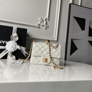 Alternative view of CHANEL MINI FLAP BAG 13.5x17x8cm #5