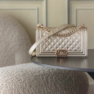 Chanel Boy Handbag 15x25x9cm #1