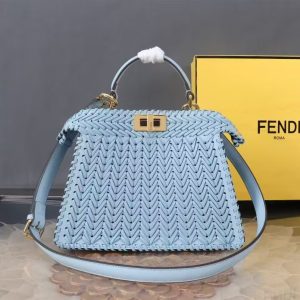 Alternative view of FENDI Peekaboo ISeeU 27x11x21cm