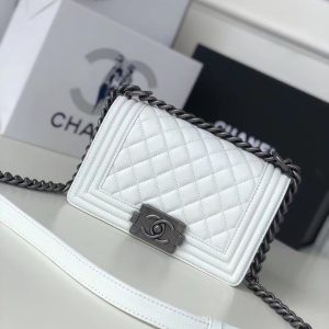 Alternative view of Chanel Small BOY Handbag 12x20.5x8.5cm