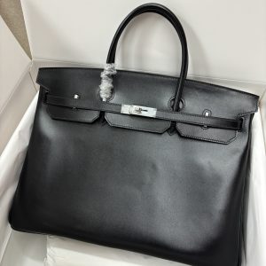Alternative view of Herm¨¨s Birkin 35 Black Box Palladium Hardware