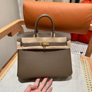 Herm¨¨s Birkin 25 Etoupe Togo Gold Hardware 1