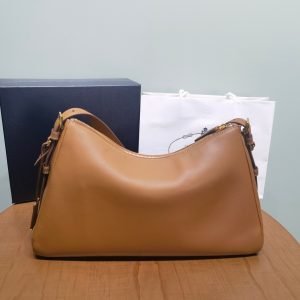 Alternative view of Prada Aim¨¦e 1BC228 large leather shoulder bag 2