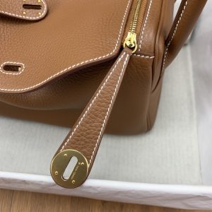 Alternative view of Herm¨¨s Lindy 26 Gold Clemence Gold Hardware
