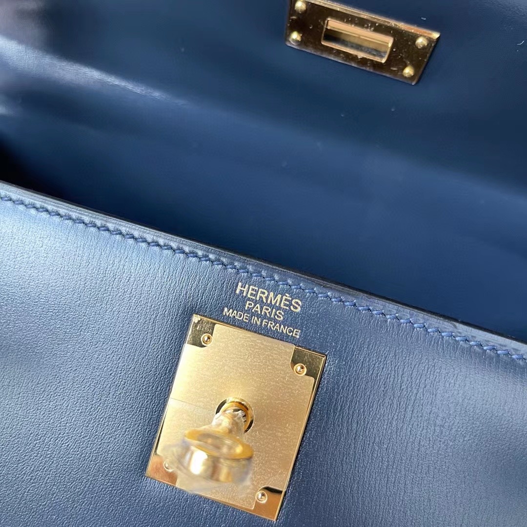 Herm¨¨s Kelly Sellier 28 Blue Nuit Box Leather Gold Hardware - Image 6