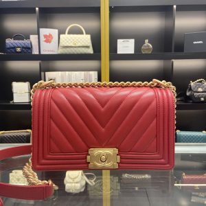 Alternative view of BOY CHANEL HANDBAG Shiny Red Grained Calfskin Gold-Tone Metal 5.9 ¡Á 9.8 ¡Á 3.5 in #2