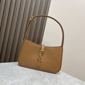 YSL LE 5 ¨¤ 7 IN SMOOTH LEATHER COFFEE 9 X 6.3 X 2.5 INCHES