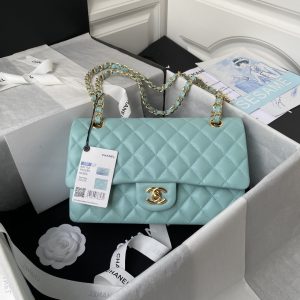 Alternative view of Chanel Classic Flap Bag 15.5¡Á25.5¡Á6.5cm #2