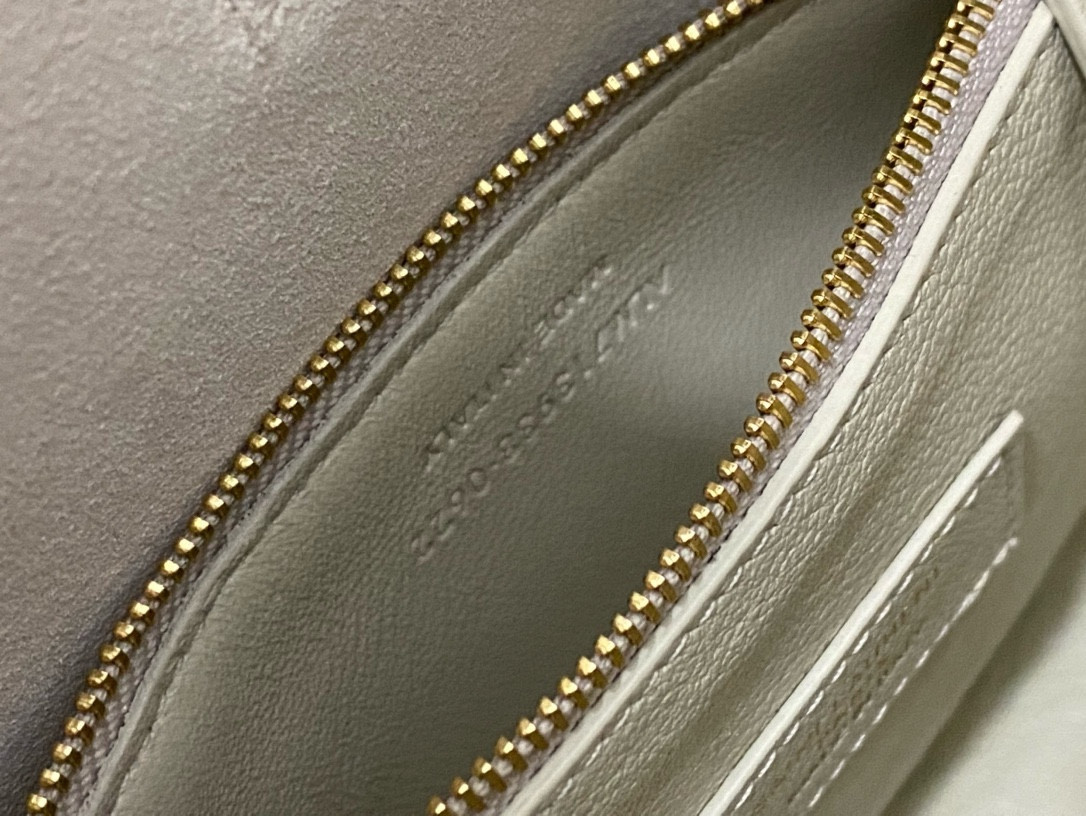YSL LE 5 ¨¤ 7 23x22x8cm #4 - Image 10