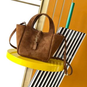 Alternative view of YSL LE 5 ¨¤ 7 BABY BEA in suede 18x15x13cm